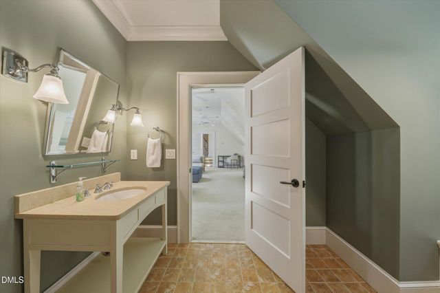 11417 Governors Drive, Chapel Hill, NC 27517