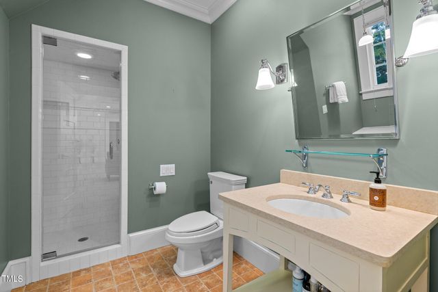 11417 Governors Drive, Chapel Hill, NC 27517
