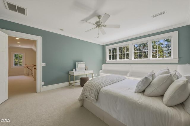 11417 Governors Drive, Chapel Hill, NC 27517
