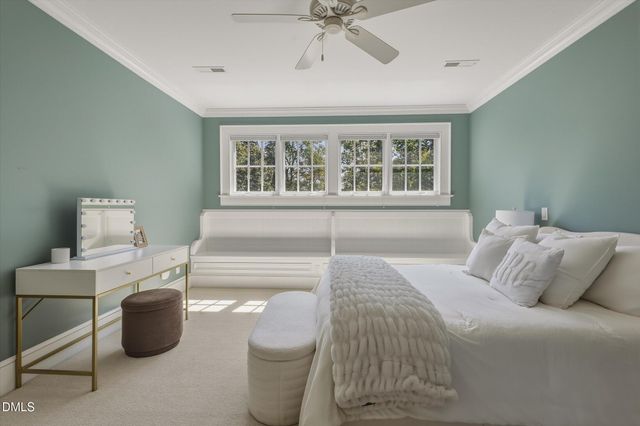 11417 Governors Drive, Chapel Hill, NC 27517