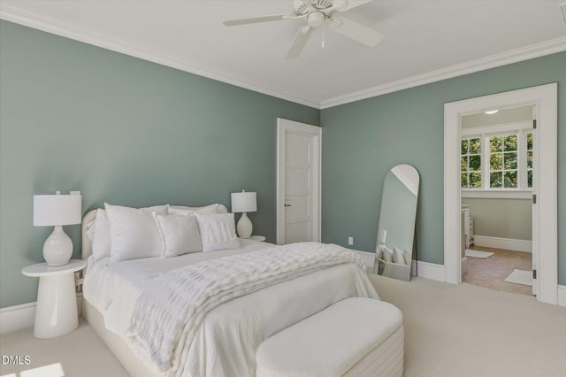 11417 Governors Drive, Chapel Hill, NC 27517