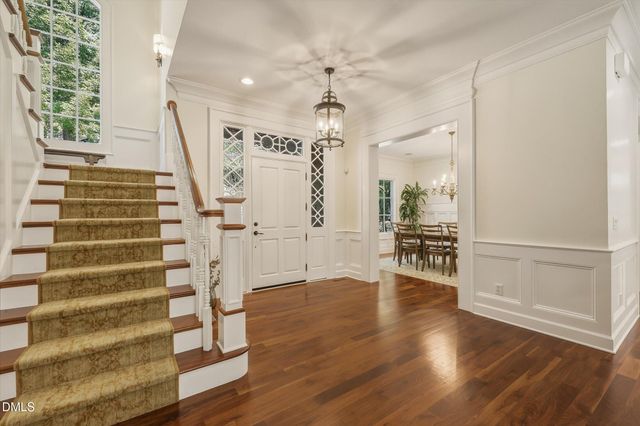 11417 Governors Drive, Chapel Hill, NC 27517