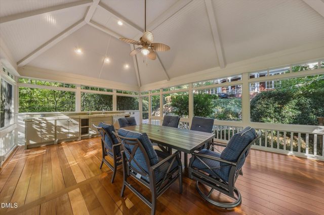 11417 Governors Drive, Chapel Hill, NC 27517