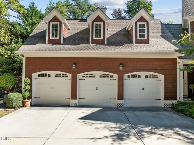 11417 Governors Drive, Chapel Hill, NC 27517