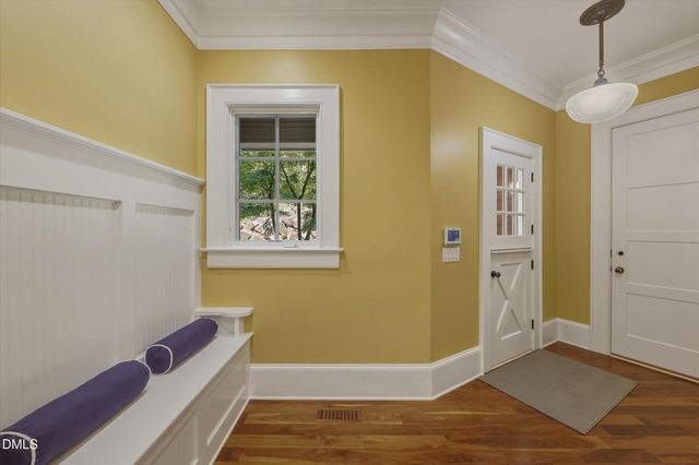 11417 Governors Drive, Chapel Hill, NC 27517