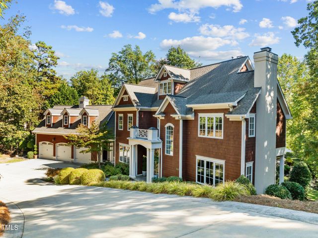 11417 Governors Drive, Chapel Hill, NC 27517