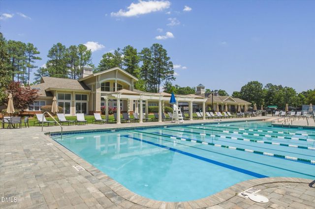 11417 Governors Drive, Chapel Hill, NC 27517