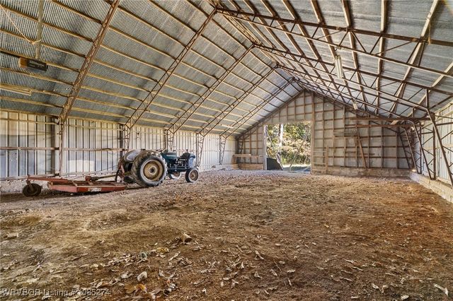 654 Walker Mountain Road, Booneville, AR 72927