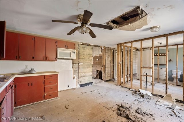 654 Walker Mountain Road, Booneville, AR 72927