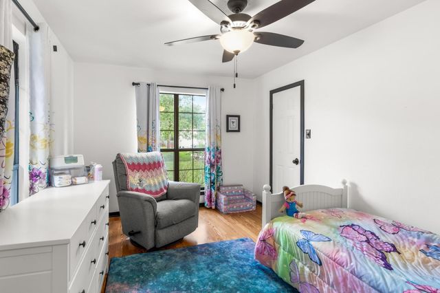 205 Kamakoa LN, Bastrop, TX 78602