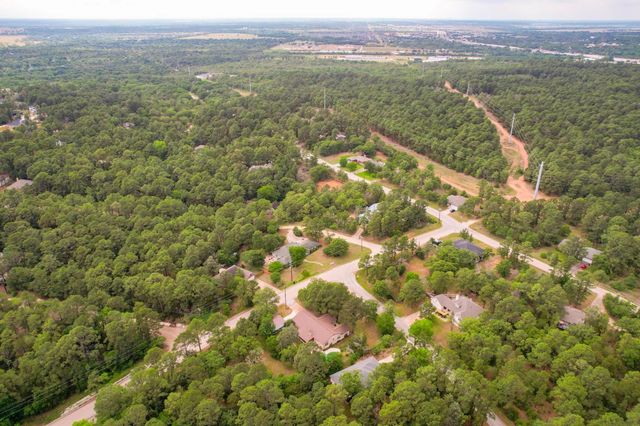 205 Kamakoa LN, Bastrop, TX 78602