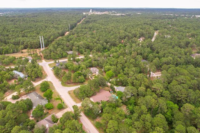 205 Kamakoa LN, Bastrop, TX 78602