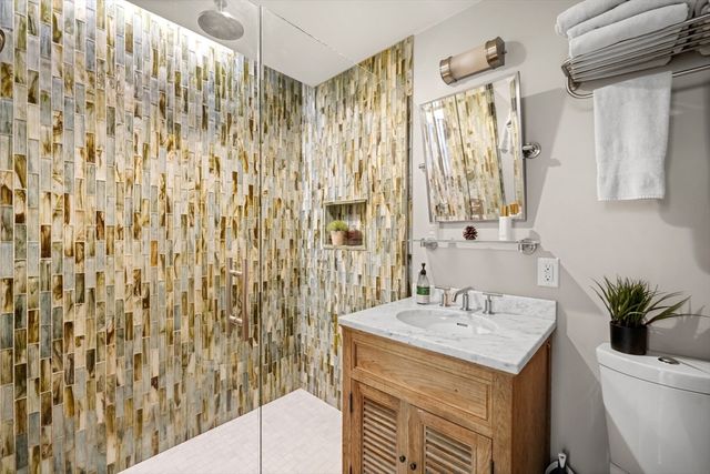 95 Beacon St 12, Boston, MA 02108