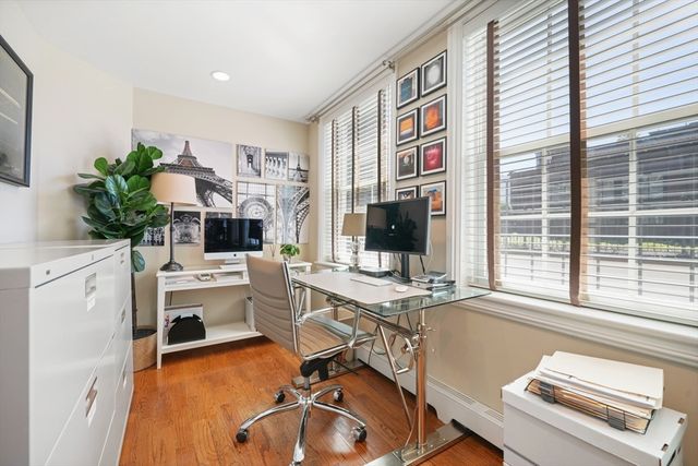 95 Beacon St 12, Boston, MA 02108