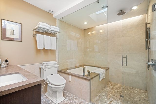 95 Beacon St 12, Boston, MA 02108