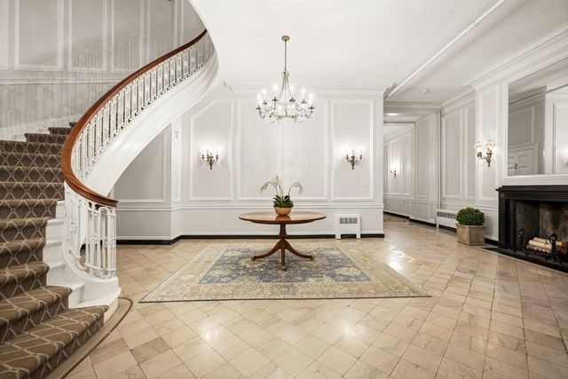 95 Beacon St 12, Boston, MA 02108