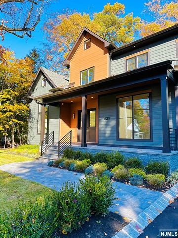 421 Sylvan Place, Haworth, NJ 07641