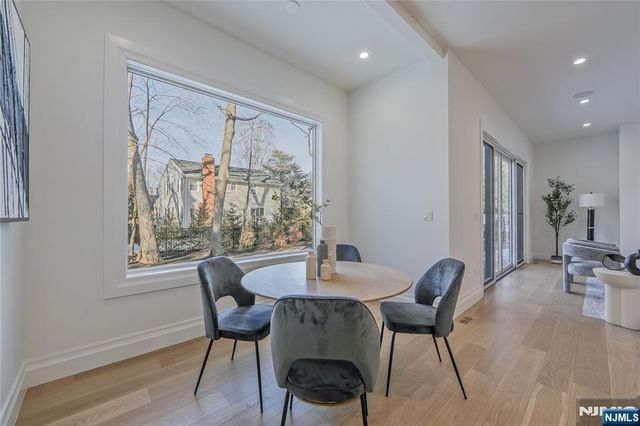 421 Sylvan Place, Haworth, NJ 07641