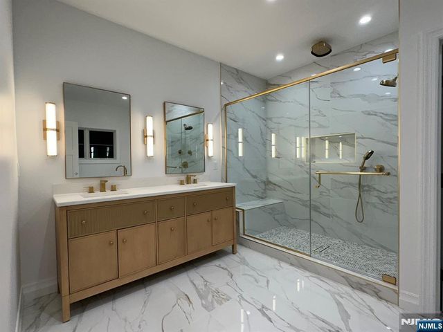 421 Sylvan Place, Haworth, NJ 07641