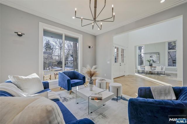 421 Sylvan Place, Haworth, NJ 07641