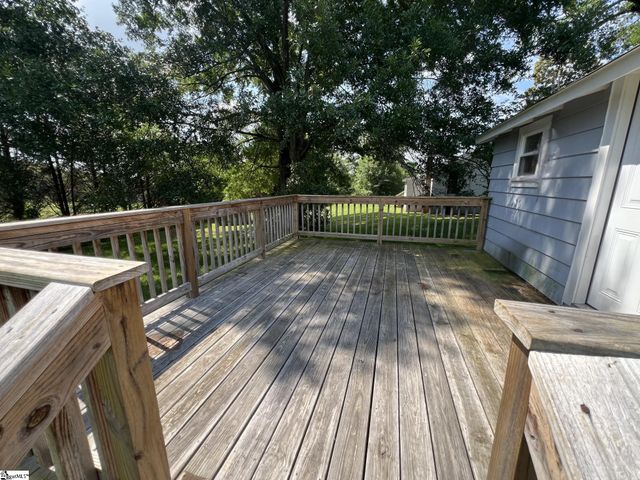 115 E Beattie Street, Liberty, SC 29657
