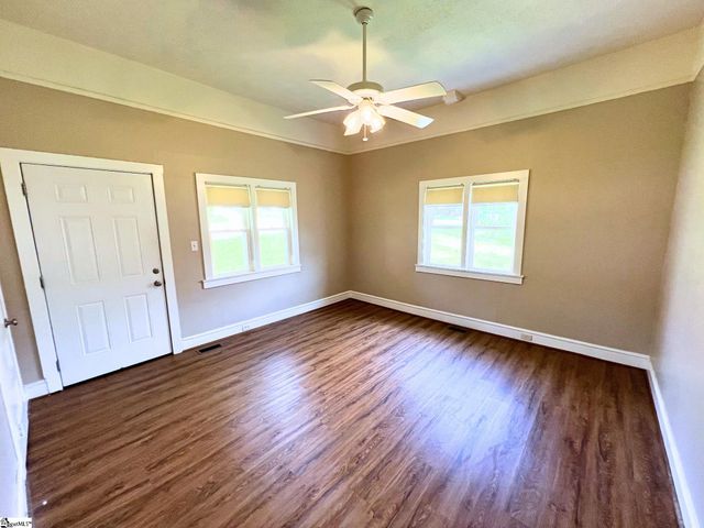 115 E Beattie Street, Liberty, SC 29657
