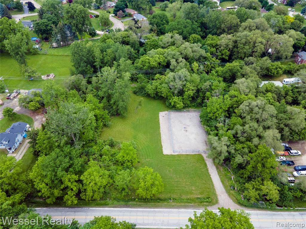 31 Mile Road, Washington, MI 48095