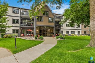 4220 S Minnesota Ave # 206, Sioux Falls, SD 57105