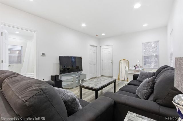 14265 Appoline Street, Detroit, MI 48227