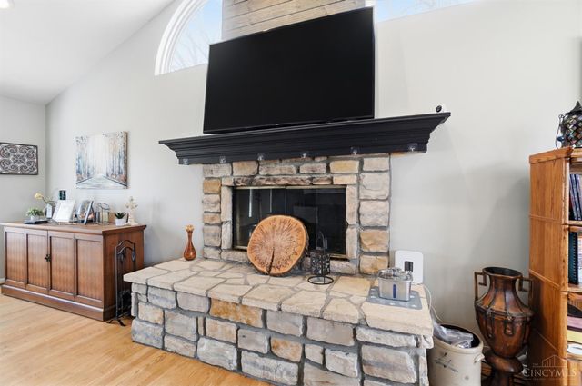478 Eagleview Drive, Hidden Valley, IN 47025