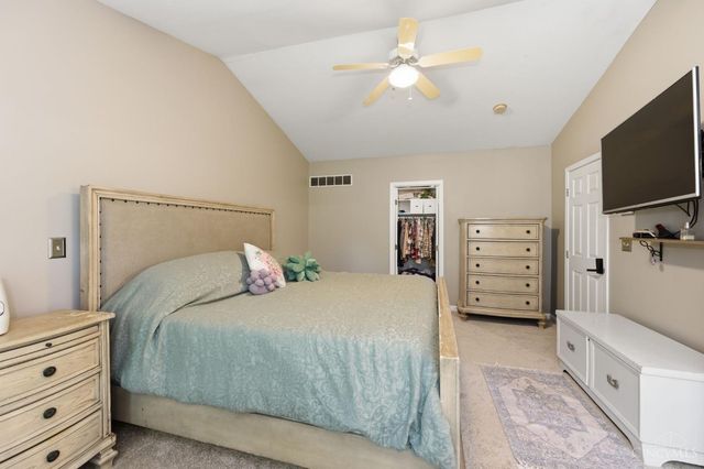 478 Eagleview Drive, Hidden Valley, IN 47025