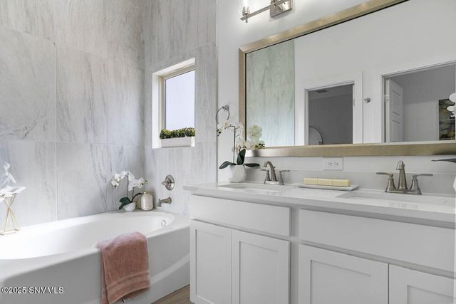 1108 Bronze Hill Avenue, Sunland Park, NM 88063