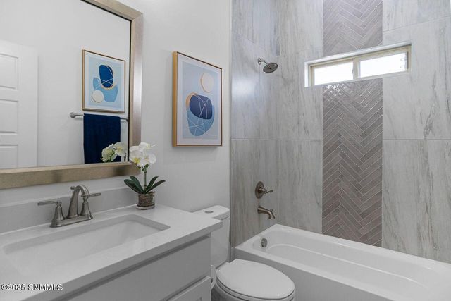 1108 Bronze Hill Avenue, Sunland Park, NM 88063