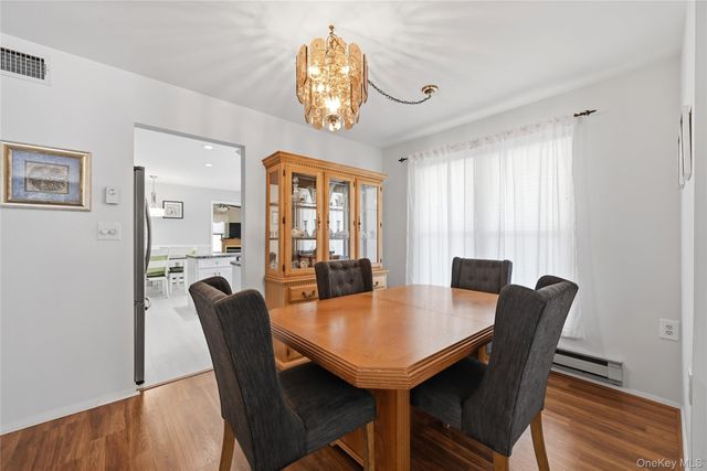 506 Lancaster Court, Ridge, NY 11961