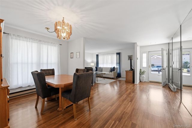 506 Lancaster Court, Ridge, NY 11961