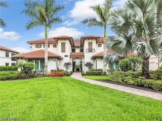 16356 Viansa WAY 101, Naples, FL 34110