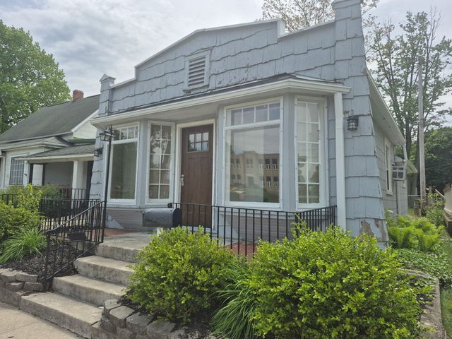 224 E Williams Avenue 224 E Williams Avenue, Bellefontaine, OH 43311