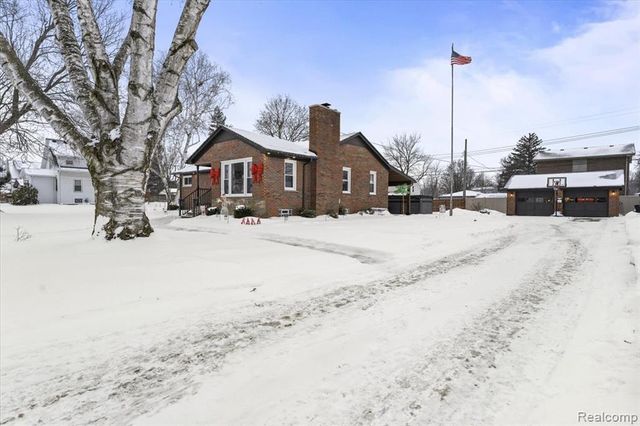 28336 Sheeks Boulevard, Flat Rock, MI 48134