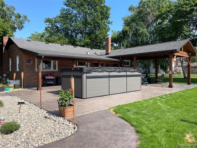 28336 Sheeks Boulevard, Flat Rock, MI 48134