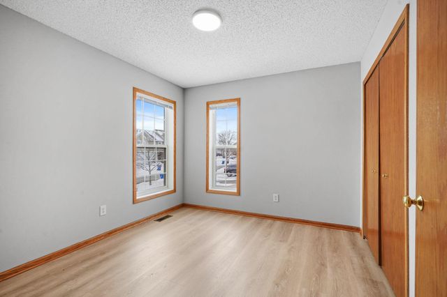 7093 Peony Lane N, Maple Grove, MN 55311