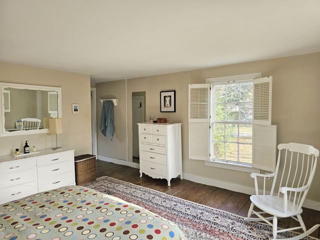 28 School Street, Woodbury, CT 06798