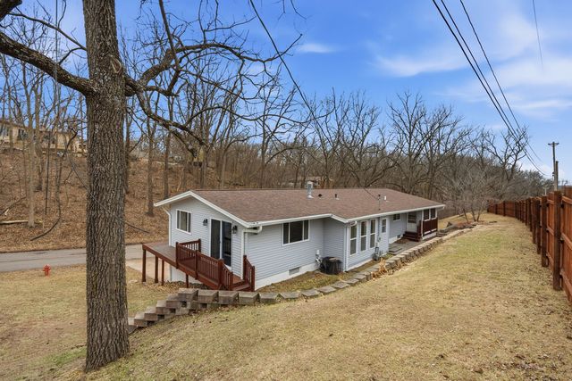 14 Forest View Drive, Coal Valley, IL 61240