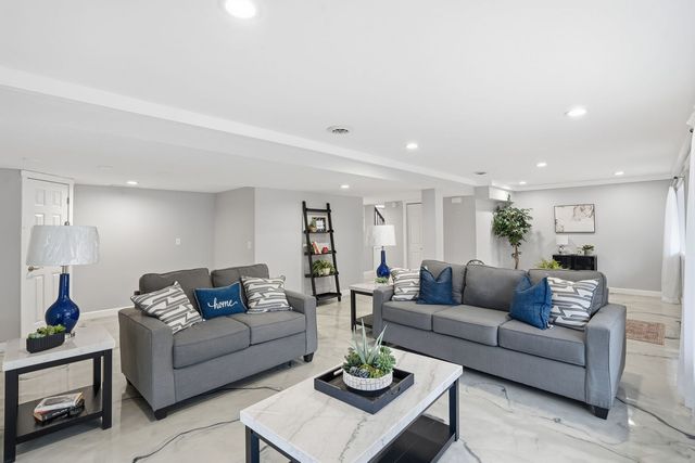 14 Forest View Drive, Coal Valley, IL 61240