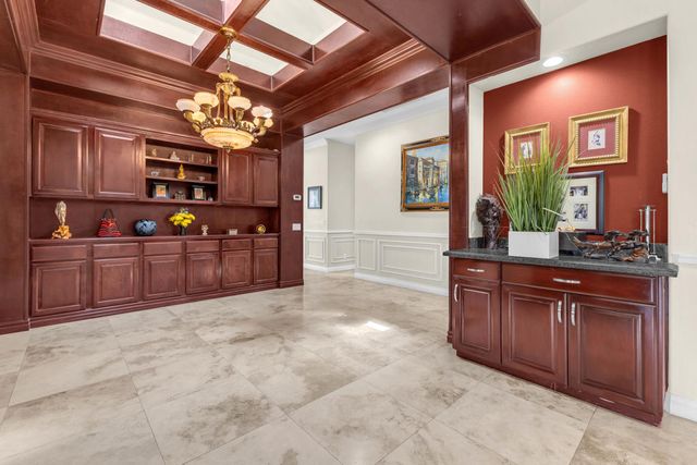 6 Voltaire Court, Rancho Mirage, CA 92270