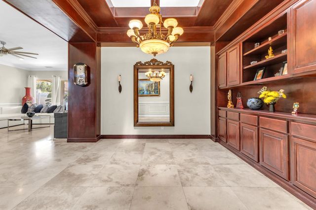 6 Voltaire Court, Rancho Mirage, CA 92270