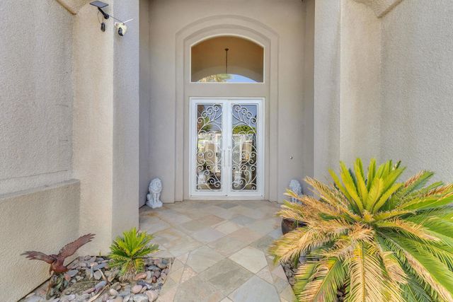 6 Voltaire Court, Rancho Mirage, CA 92270