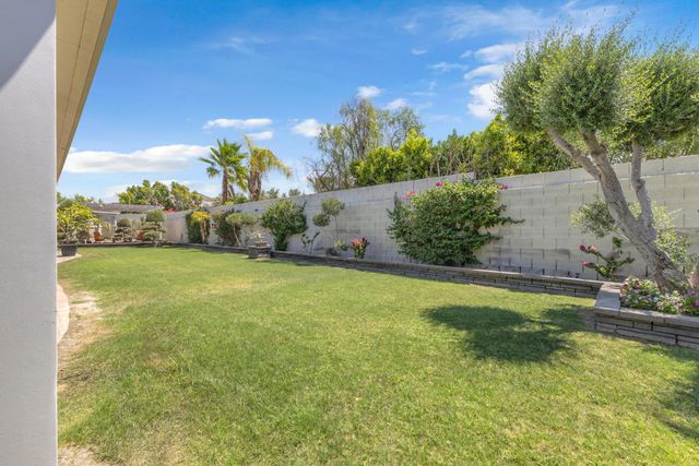6 Voltaire Court, Rancho Mirage, CA 92270