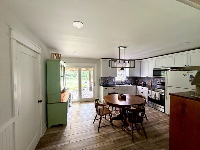 10604 E 75 Street, Raytown, MO 64138