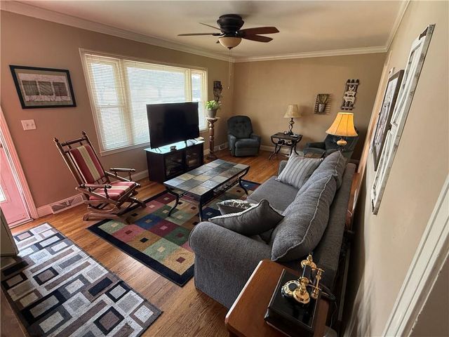 10604 E 75 Street, Raytown, MO 64138