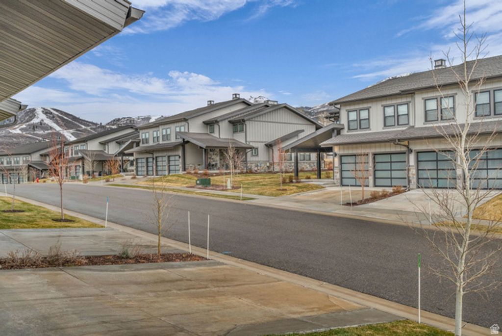 Image 57 of property listing at 10038 N MEER CIR #17, Heber City, UT 84032